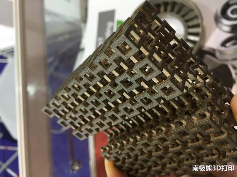新知图谱, 3D打印先进复合材料