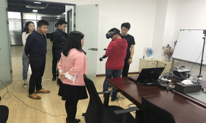 专业研发团队