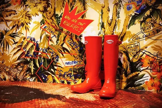 Rockfish 英国时尚鞋靴品牌中国官方网站 逛vivienne Westwood大展 你还缺一双英伦范儿威灵顿时髦靴