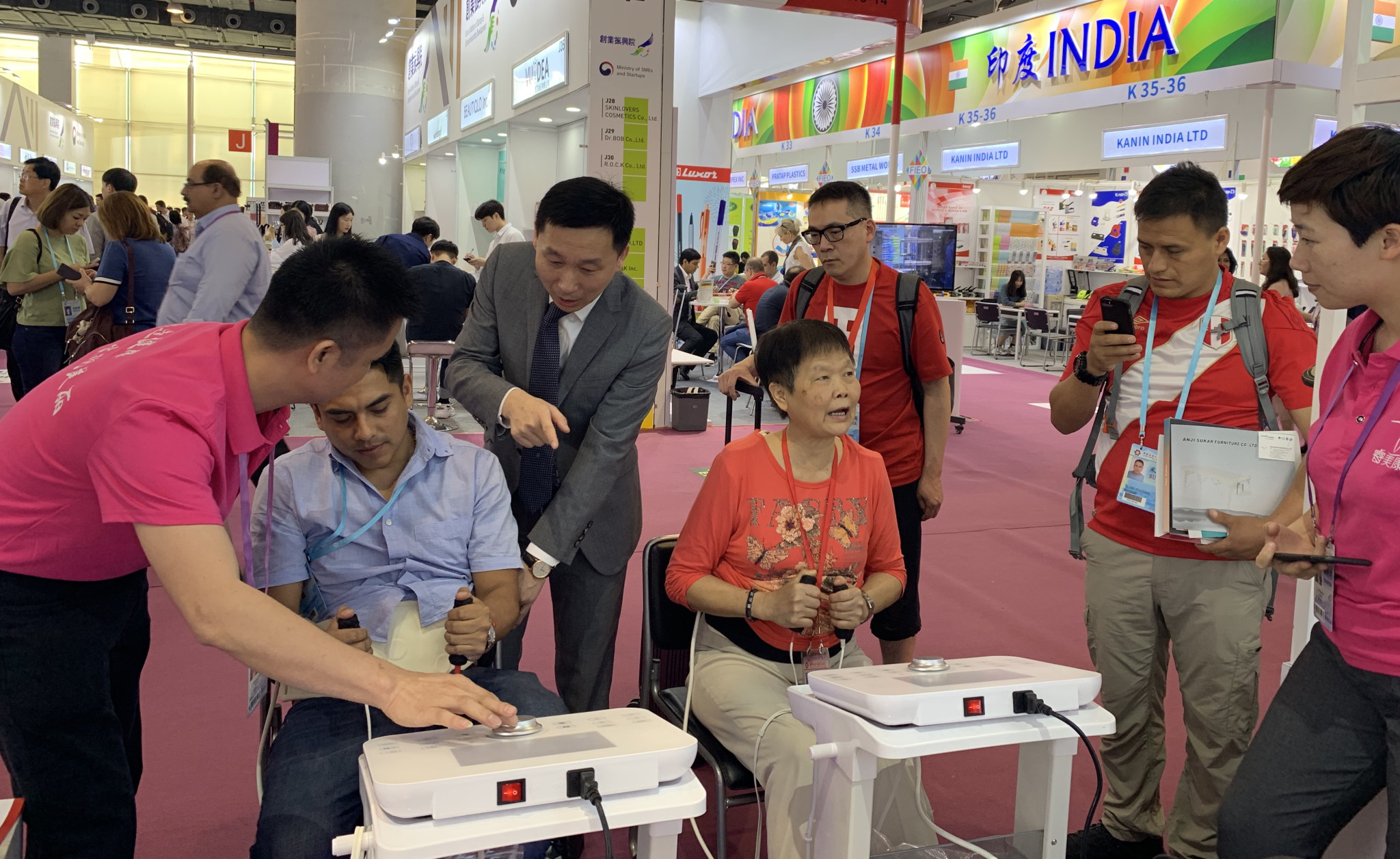 未来,集研发,制造,营销,售后服务为一体的睿美康将